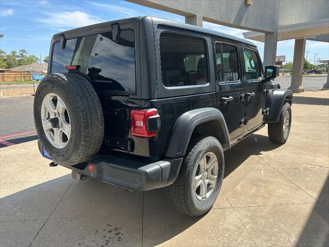 Photo of 2019 Black Clearcoat Jeep Wrangler Unlimited