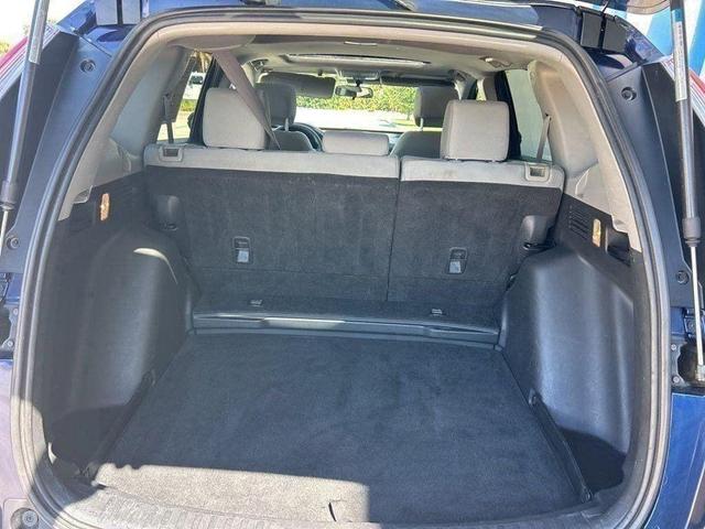 Photo of 2019 Obsidian Blue Honda CR-V
