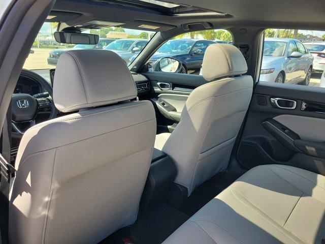 Photo of 2026 Platinum Honda Civic Hybrid