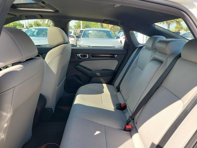 Photo of 2026 Platinum Honda Civic Hybrid