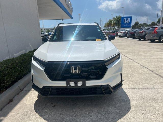Photo of 2024 Platinum White Pearl Honda CR-V Hybrid