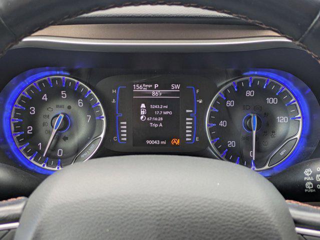 Photo of 2019 Brilliant Black Crystal Pearlcoat Chrysler Pacifica