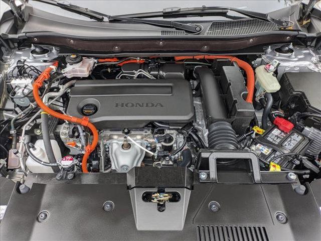 Photo of 2025 Solar Silver Metallic Honda CR-V Hybrid