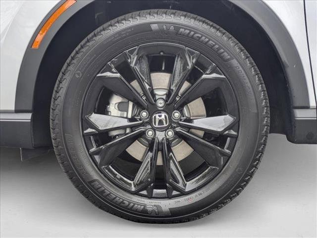 Photo of 2025 Solar Silver Metallic Honda CR-V Hybrid