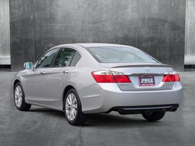 Photo of 2015 Alabaster Silver Metallic Honda Accord