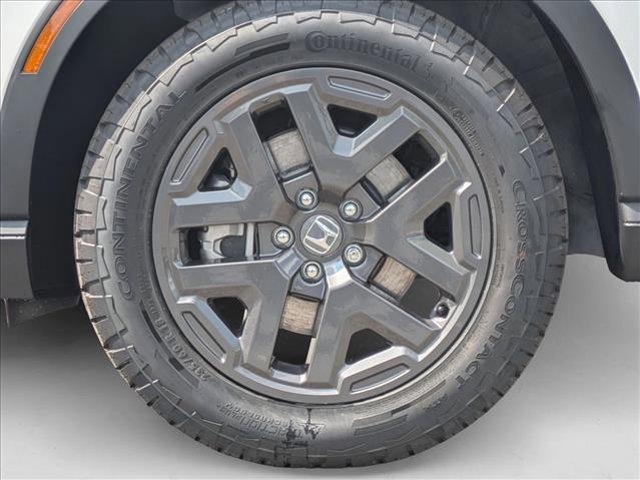 Photo of 2026 Platinum White Pearl Honda CR-V Hybrid
