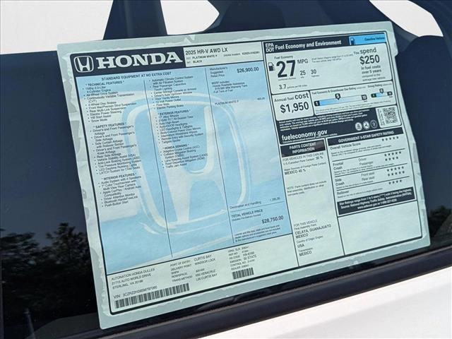 Photo of 2025 Platinum White Pearl Honda HR-V