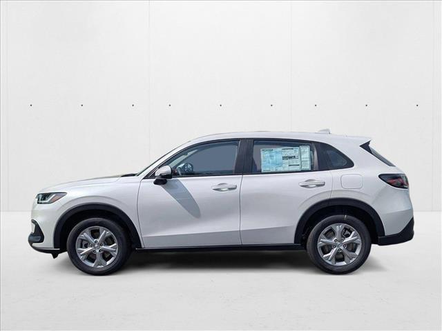 Photo of 2025 Platinum White Pearl Honda HR-V