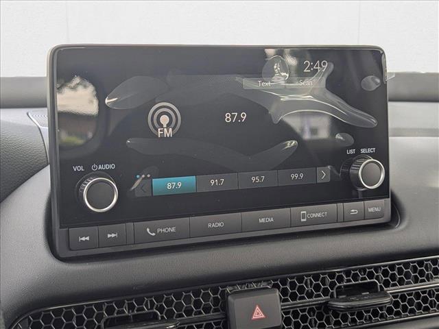 Photo of 2025 Platinum White Pearl Honda HR-V