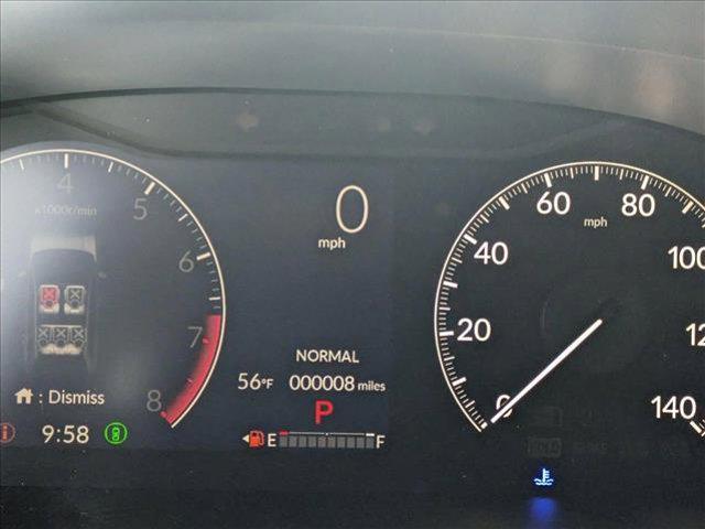 Photo of 2025 Platinum White Pearl Honda HR-V