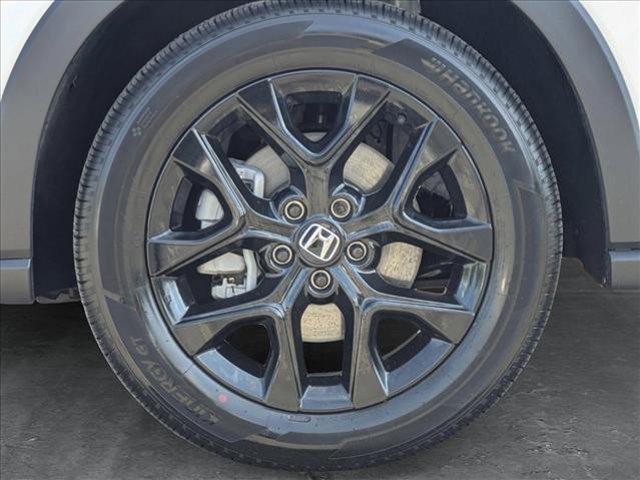 Photo of 2025 Platinum White Pearl Honda HR-V