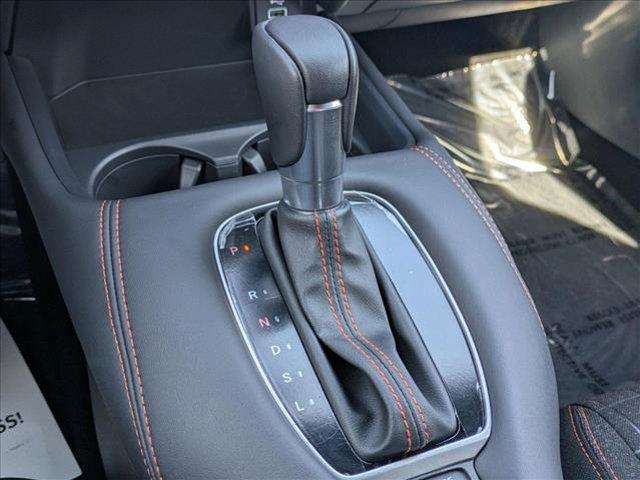Photo of 2025 Platinum White Pearl Honda HR-V