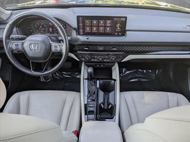 Photo of 2024 Silver/Gray Honda Accord Hybrid