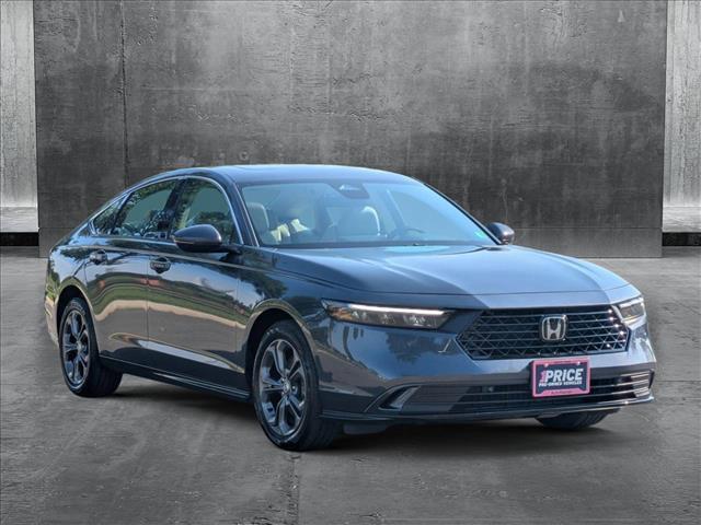 Photo of 2024 Silver/Gray Honda Accord Hybrid