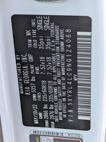 Photo of 2022 Glacial White Pearl Kia Sorento
