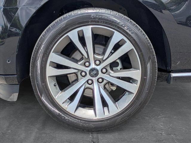 Photo of 2021 Agate Black Metallic Ford Expedition Max