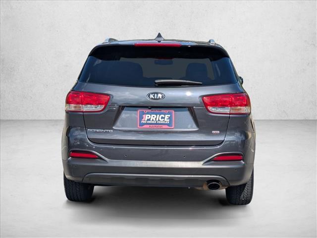Photo of 2018 Platinum Graphite Kia Sorento