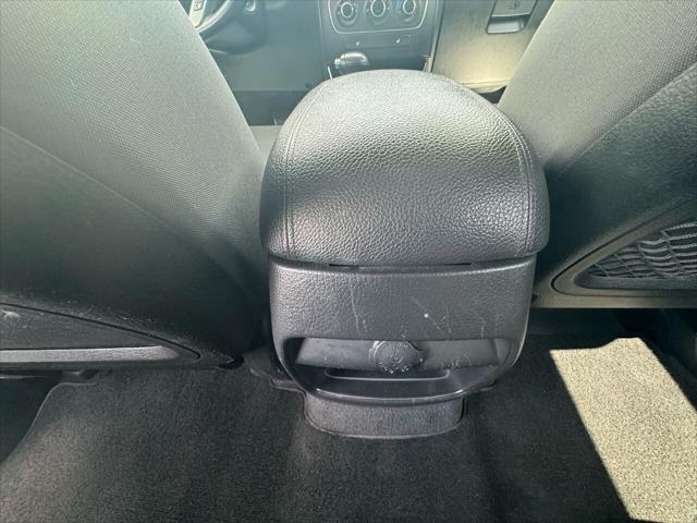 Photo of 2014 Titanium Silver Kia Sorento