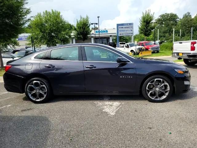 Photo of 2023 Mosaic Black Metallic Chevrolet Malibu