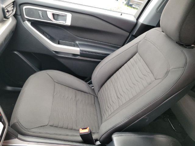Photo of 2020 Star White Metallic Tri-Coat Ford Explorer