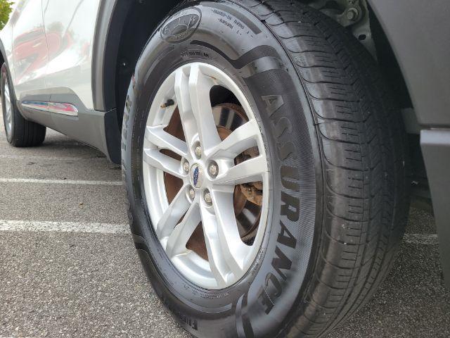 Photo of 2020 Star White Metallic Tri-Coat Ford Explorer