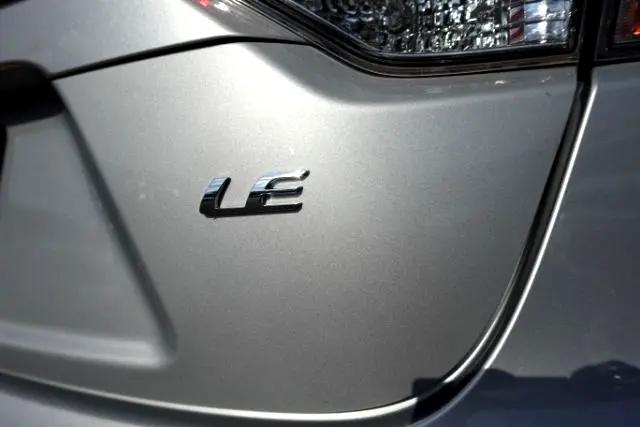 Photo of 2021 Classic Silver Metallic Toyota Corolla