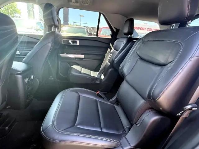 Photo of 2023 Atlas Blue Metallic Ford Explorer