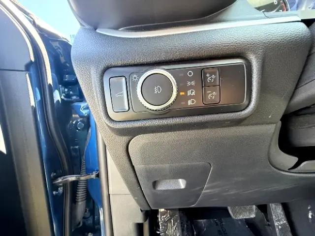Photo of 2023 Atlas Blue Metallic Ford Explorer