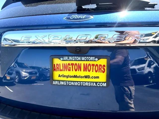 Photo of 2023 Atlas Blue Metallic Ford Explorer