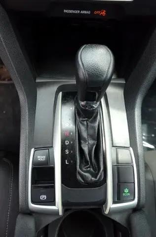 Photo of 2019 Rallye Red Honda Civic
