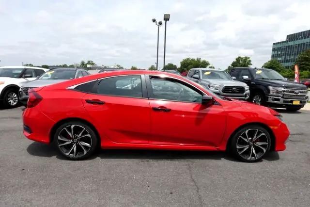 Photo of 2019 Rallye Red Honda Civic