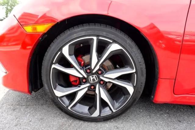 Photo of 2019 Rallye Red Honda Civic