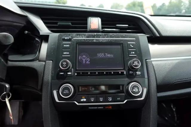 Photo of 2019 Rallye Red Honda Civic
