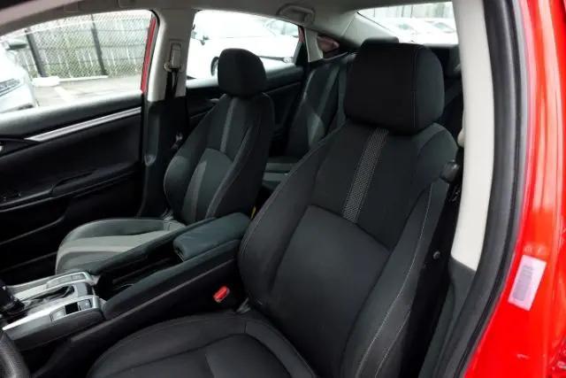 Photo of 2019 Rallye Red Honda Civic