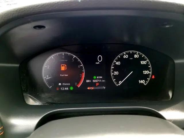 Photo of 2024 Platinum White Pearl Honda HR-V