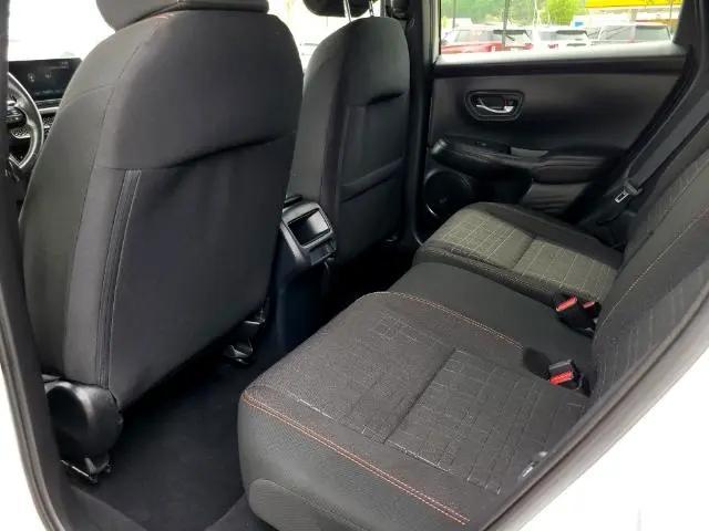 Photo of 2024 Platinum White Pearl Honda HR-V