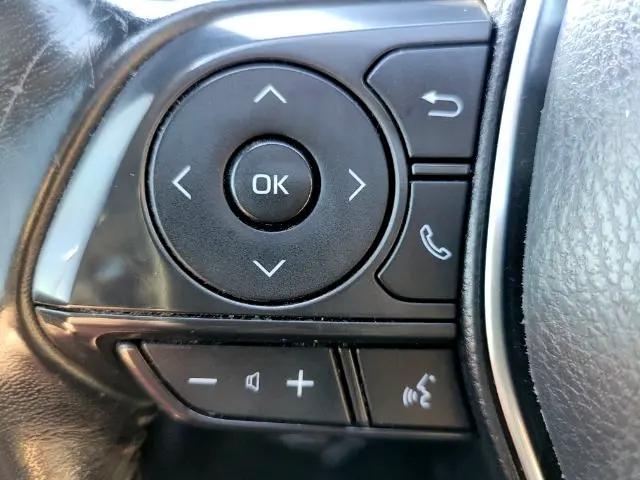 Photo of 2019 Predawn Gray Mica Toyota Camry