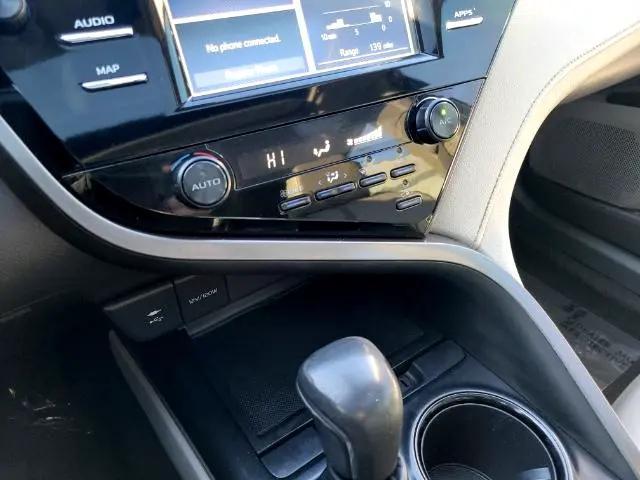 Photo of 2019 Predawn Gray Mica Toyota Camry