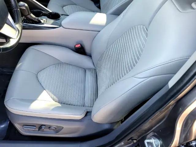 Photo of 2019 Predawn Gray Mica Toyota Camry