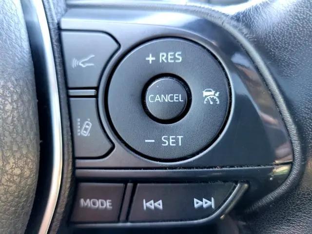 Photo of 2019 Predawn Gray Mica Toyota Camry