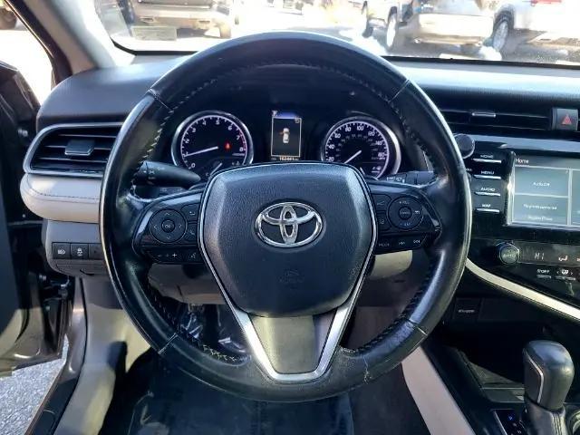 Photo of 2019 Predawn Gray Mica Toyota Camry