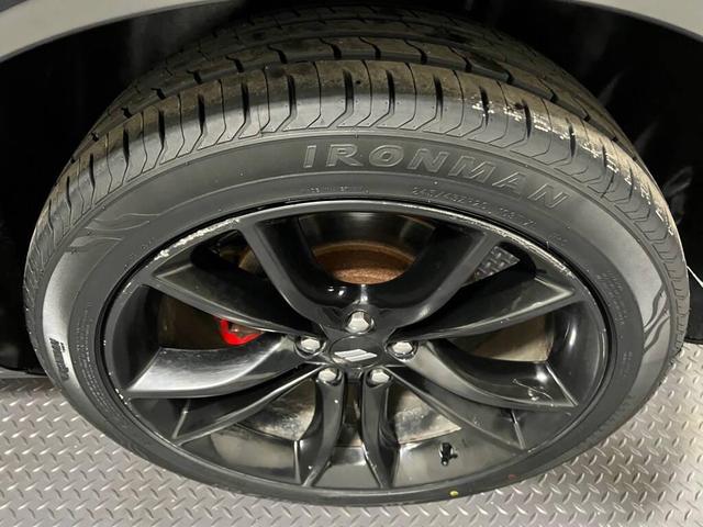 Photo of 2016 Black Dodge Challenger