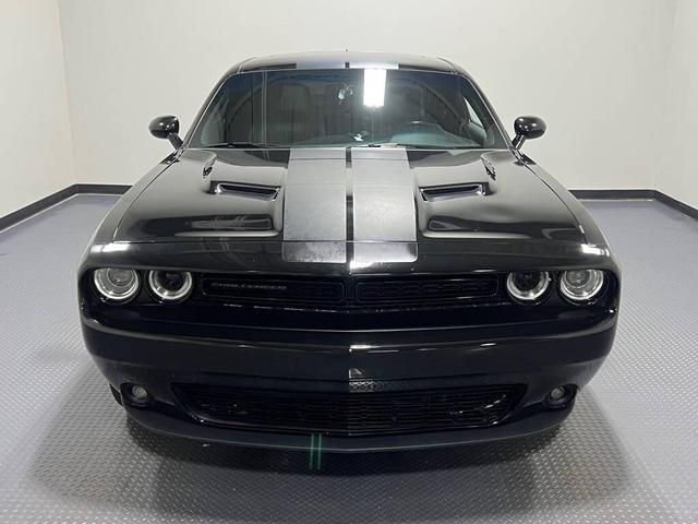 Photo of 2016 Black Dodge Challenger