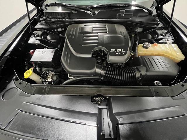 Photo of 2016 Black Dodge Challenger