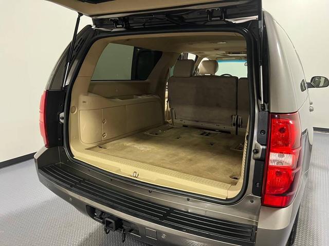 Photo of 2011 Brown Chevrolet Suburban