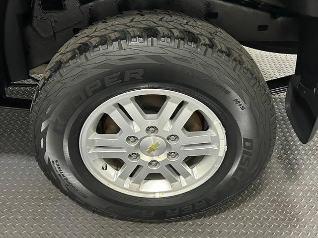 Photo of 2012 Black Chevrolet Colorado