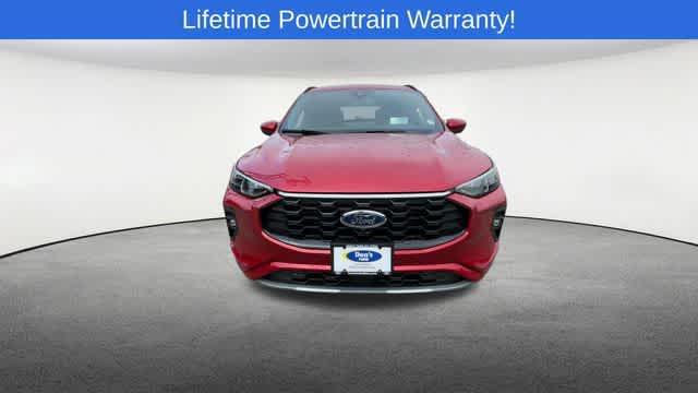 Photo of 2025 RAPID RED MET TINTED CC Ford Escape