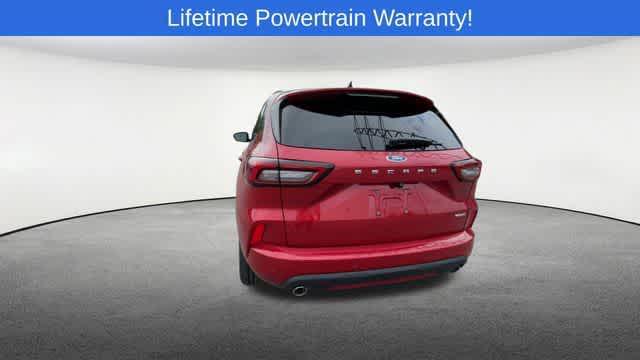 Photo of 2025 RAPID RED MET TINTED CC Ford Escape