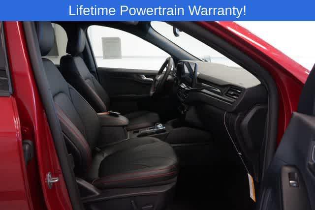 Photo of 2025 RAPID RED MET TINTED CC Ford Escape