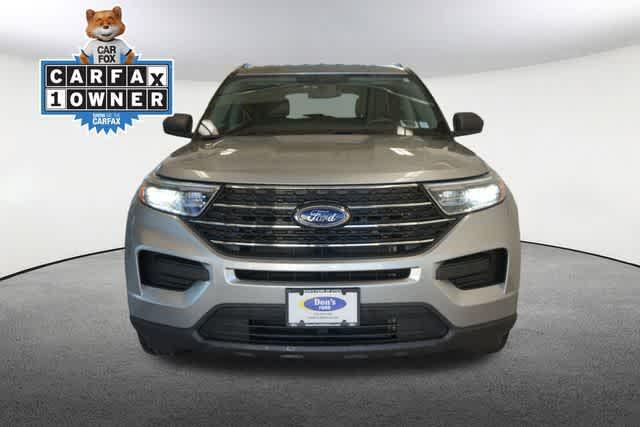 Photo of 2022 ICONIC SILVER METALLIC Ford Explorer